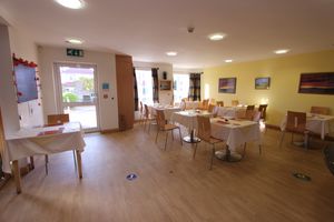 Photo 1- click for photo gallery